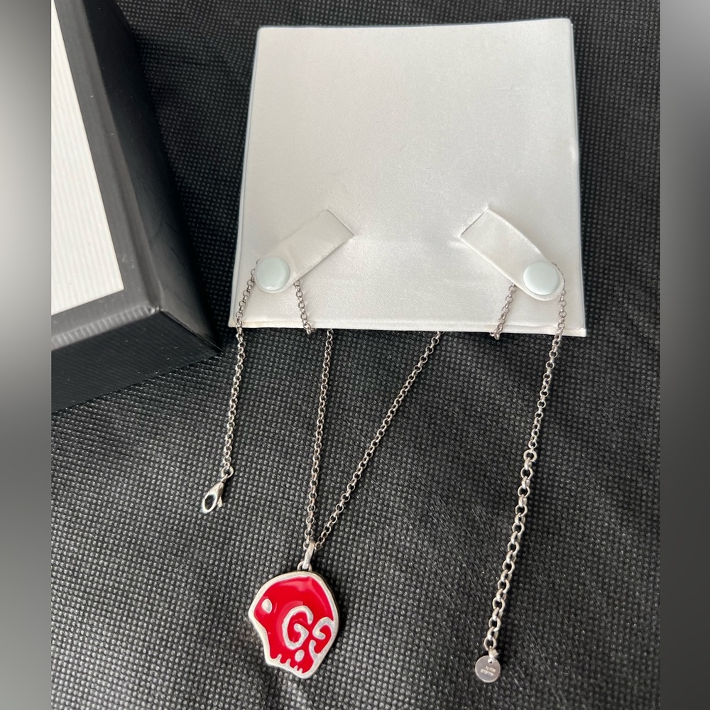 Auth Gucci Ghost Skull 💀 Necklace - Picture 5 of 10
